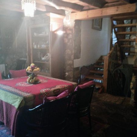 Hostal La Vall 圣保德塞古里斯 外观 照片